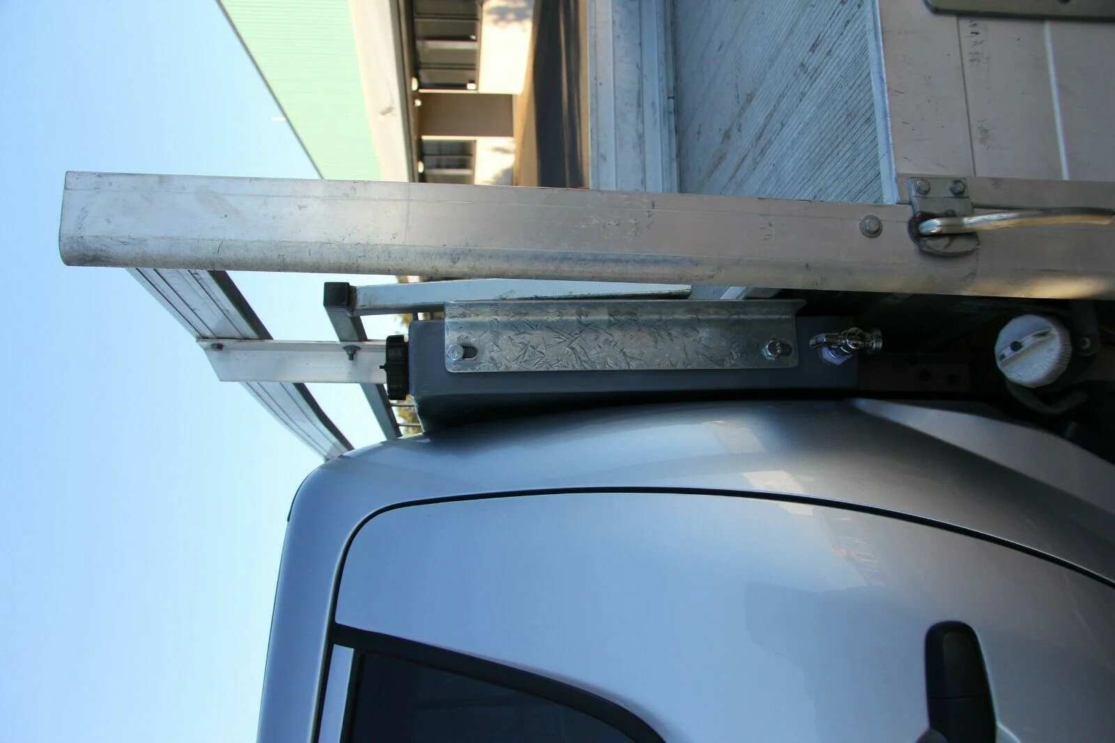 35 LITRE SLIMLINE HEADBOARD WATER TANK. PRV35-HB - Image 3