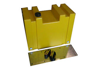 75 LITRE UPRIGHT DIESEL TANK WITH MOUNT KIT. DPRV75-MK
