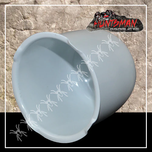 WHITE WHEEL CENTRE CAP- 83MM-86MM WHEEL CENTRES - Image 4
